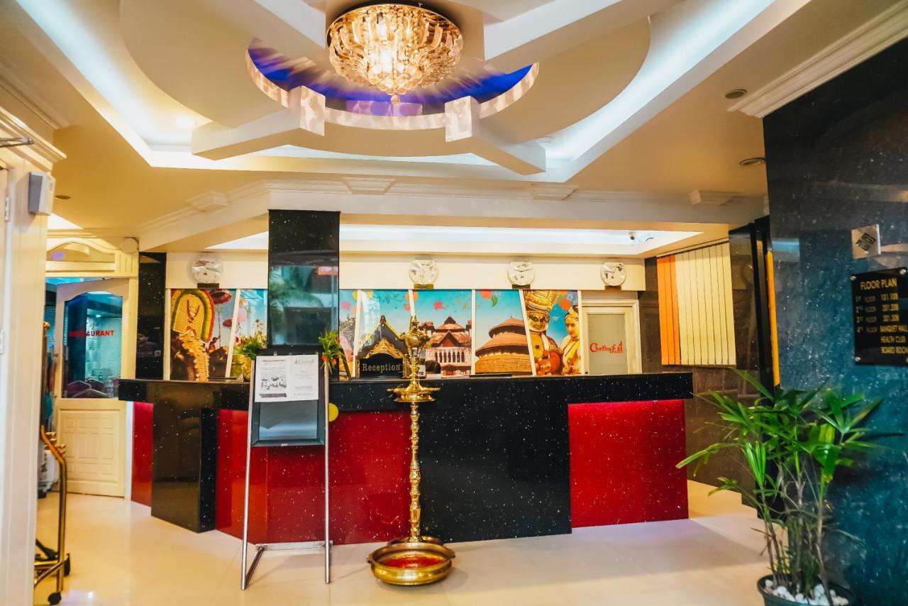 Hotel Chothys Park Thiruvananthapuram Exterior foto